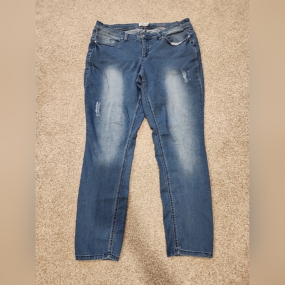 Royalty For Me Womens 18W Skinny Medium Wash Blue Jeans